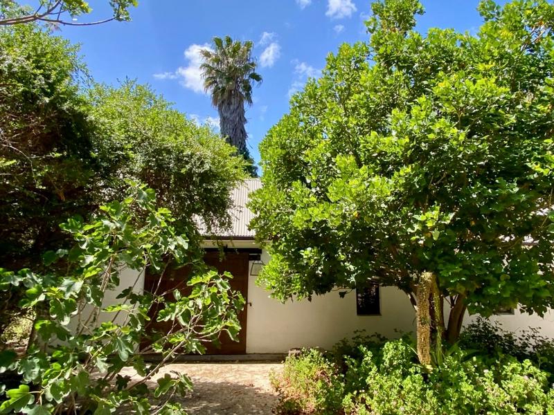 8 Bedroom Property for Sale in Hopefield Western Cape